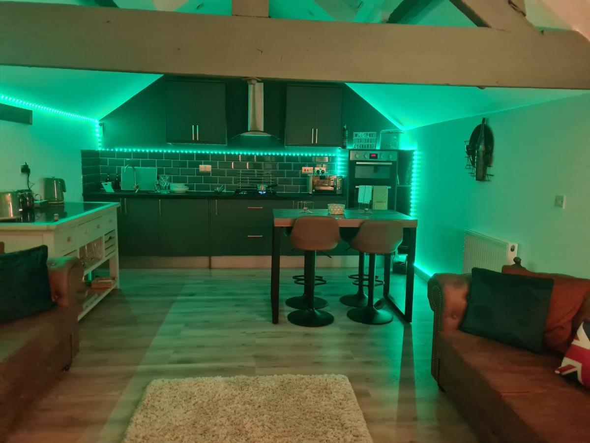 Вилла The Granary Buckley Экстерьер фото